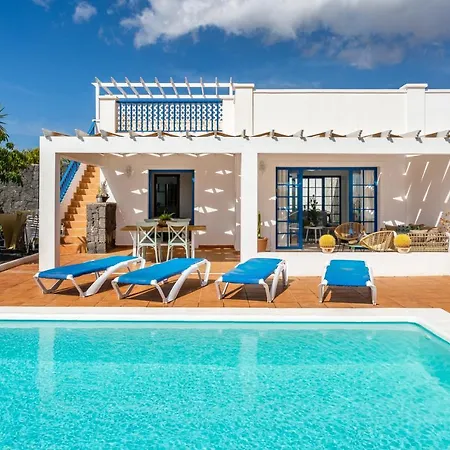 Villa Sweet Boheme *